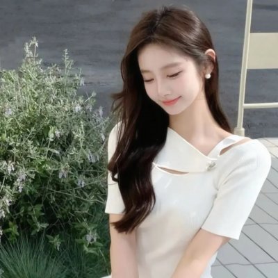 女孩的夏日秘密
